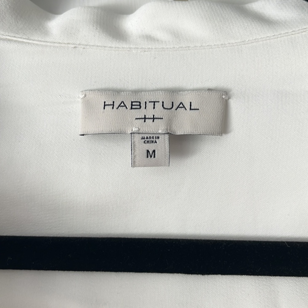 Habitual brand - white faux wrap blouse - Picture 2 of 7